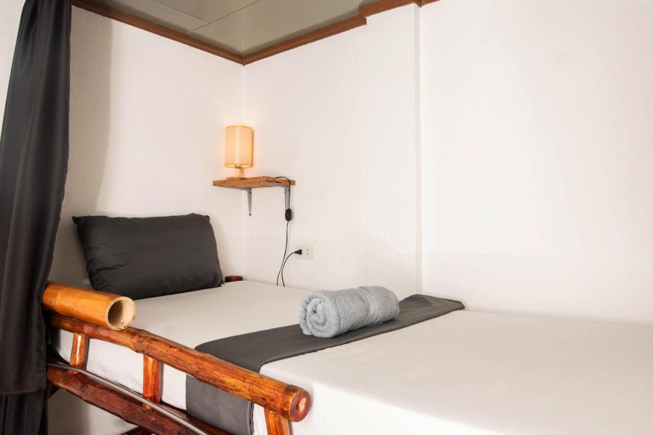 Ohlala Hostel โมอัลโบอัล ภายนอก รูปภาพ
